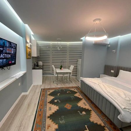 Comfort Apartment In City Center 티라나 외부 사진