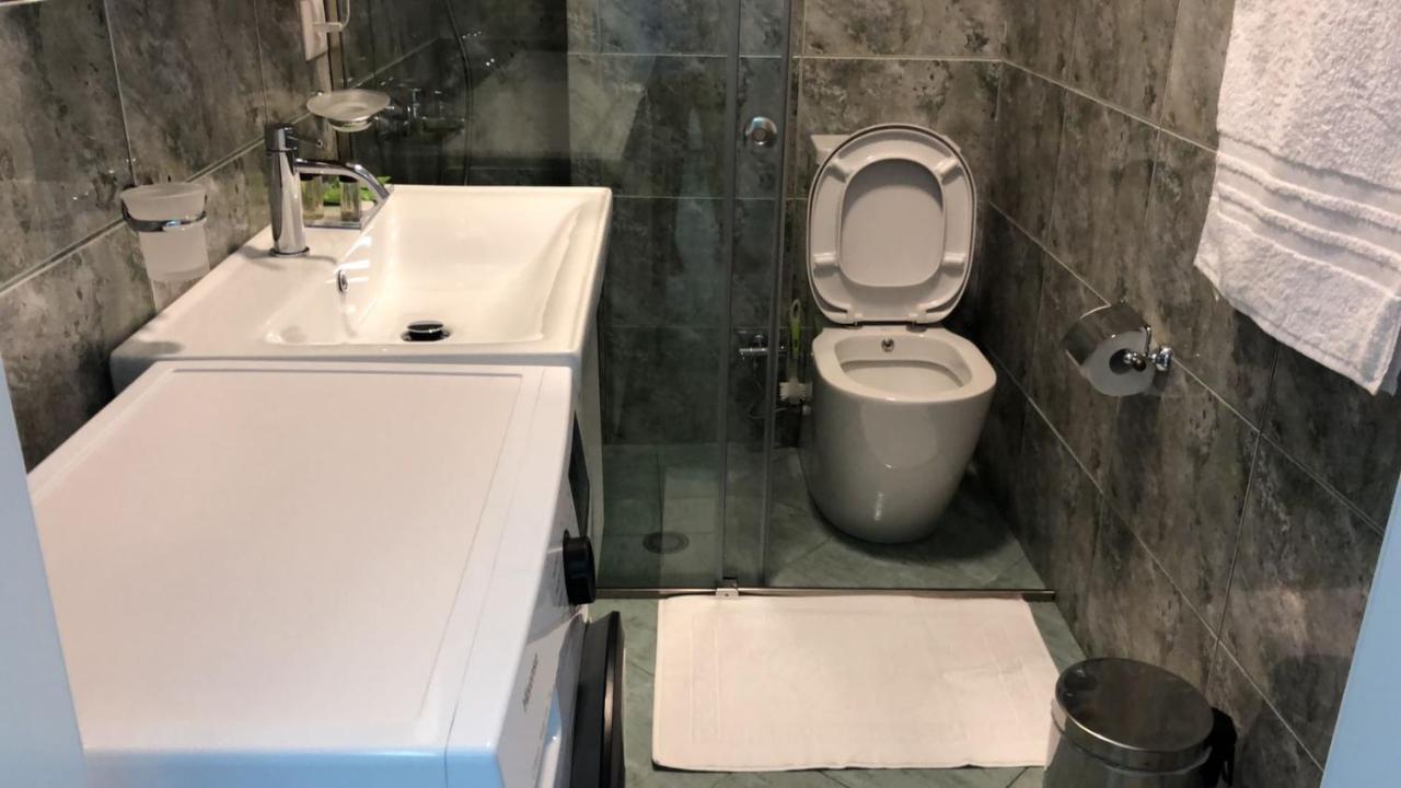 Comfort Apartment In City Center 티라나 외부 사진