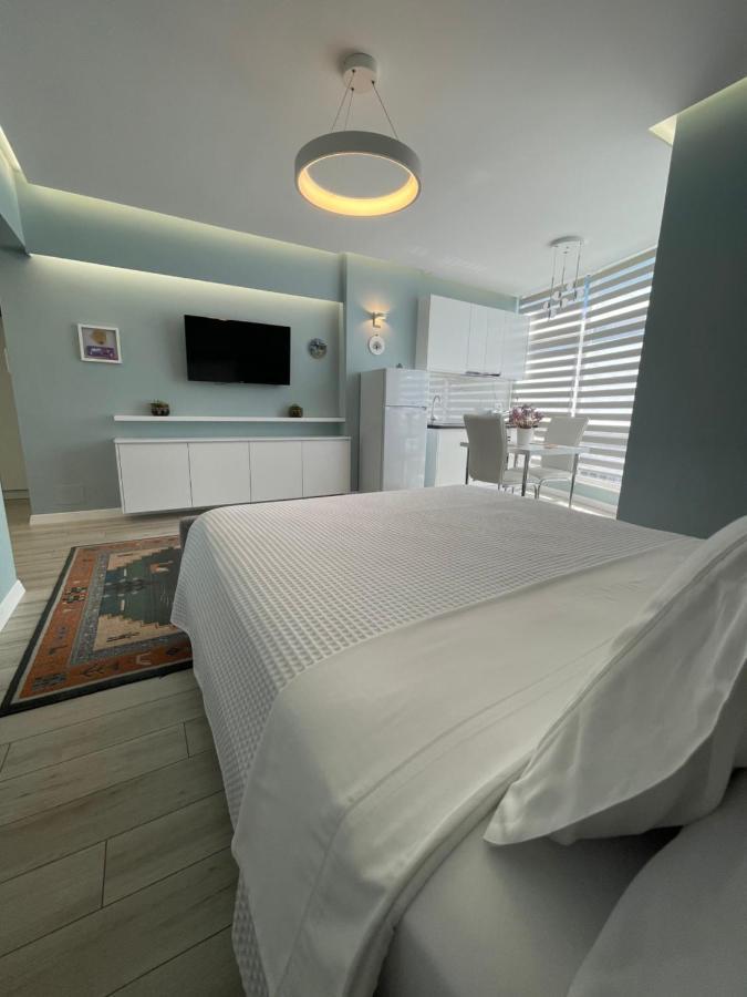 Comfort Apartment In City Center 티라나 외부 사진